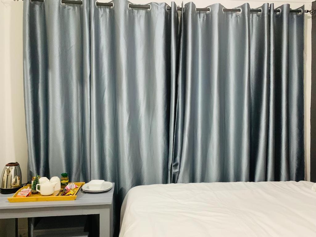 Afrikawisa At O.R. Tambo International Airport Bed & Breakfast Kempton Park Luaran gambar